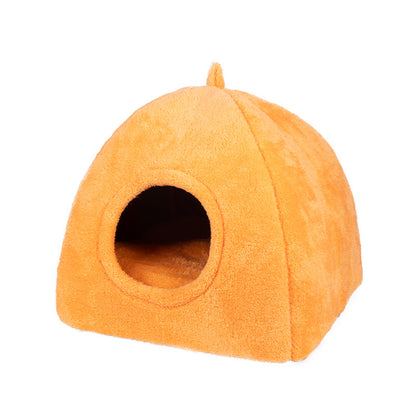 Enclosed Triangular Pet Nest