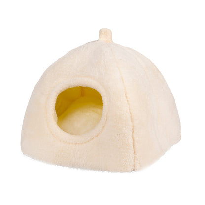 Enclosed Triangular Pet Nest