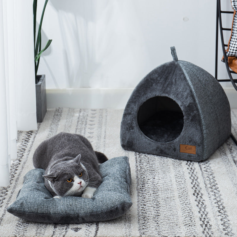 Enclosed Triangular Pet Nest